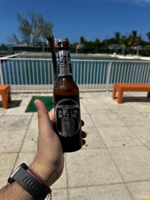 345 Stout 7.5%, The Cayman Islands Brewery (Caybrew), Cayman Islands