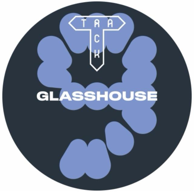 9: ddh ipa 6.7%, Glasshouse Beer Co., England