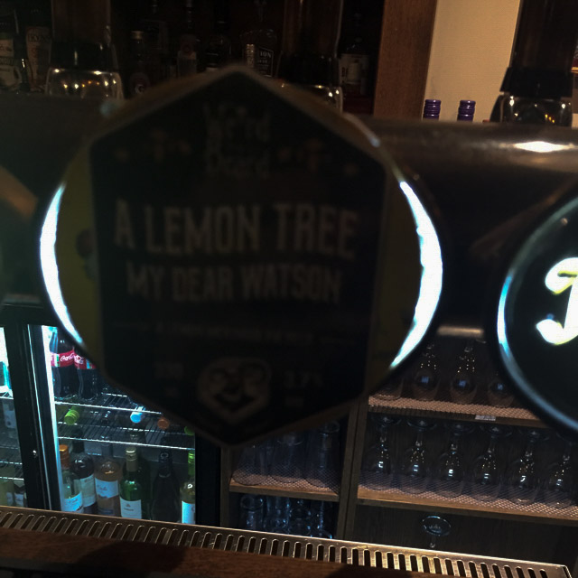 A Lemon Tree My Dear Watson 3.7%, Weird Beard Brew Co., England
