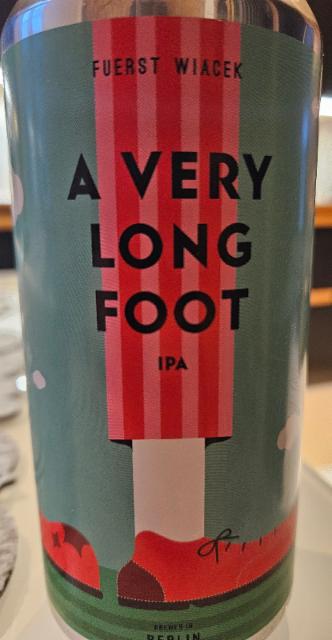 a very long foot 6.2%, Fuerst Wiacek Berlin, Germany