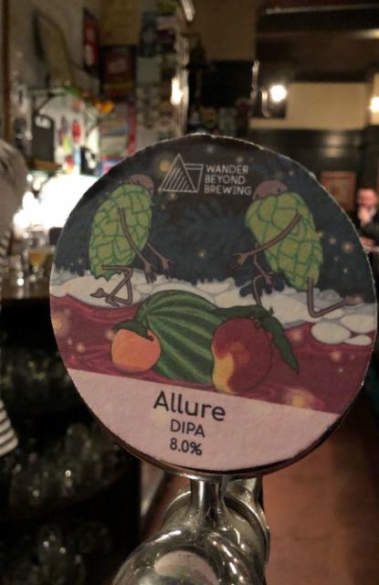 Allure 8.0%, Wander Beyond Brewing, England