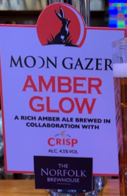 Amber Glow 4.5%, Moon Gazer - Norfolk Brewhouse, England