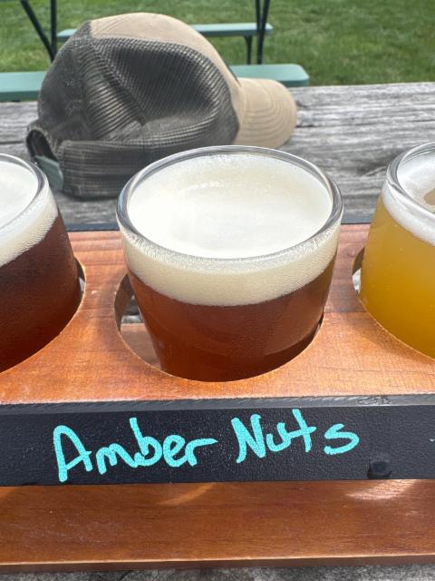 Amber gone nuts 5.4%, Wheathered ground, United States