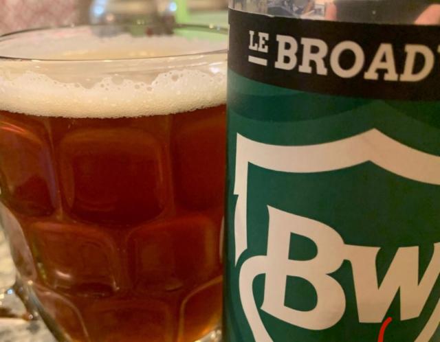 Ambre en Ville 5.0%, Broadway Microbrasserie, Canada