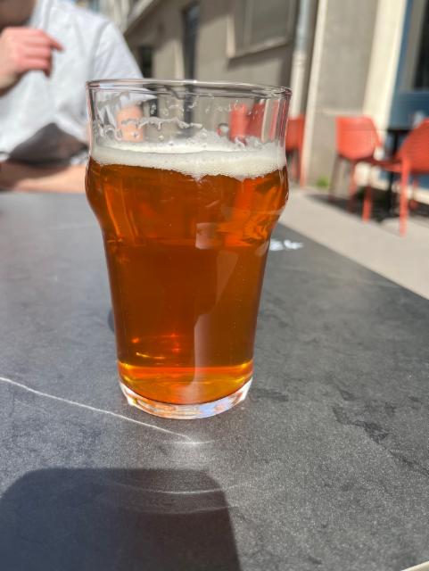 Ambrée Fumée, Les Danaïdes