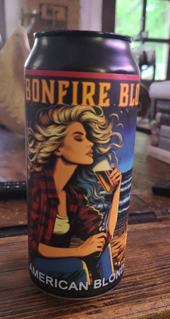 American Blonde Ale 5.7%, 28 songs brewhouse + kitchen, United States
