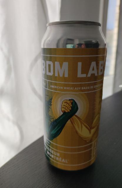 American wheat aux baies de genévrier 4.9%, Brasseurs De Montréal, Canada