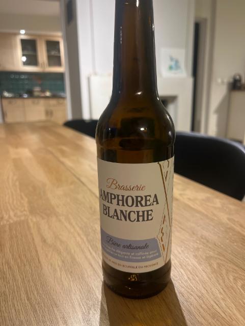Amphorea Blanche, Brasserie Amphorea