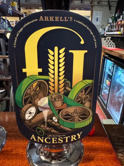 Ancestry 3.8%, Arkell's Brewery, England