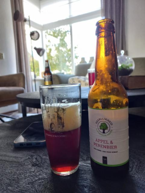 Appel en perenbier 7.5%, Brouwerij De Heerlijkheid, Netherlands