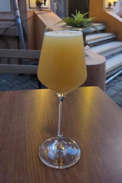 army of four 8.0%, Hop Hooligans, Romania