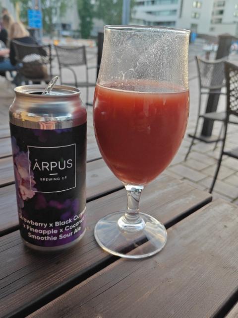 strawberry x coconut x pineapple 4.5%, Ārpus Brewing Co., Latvia