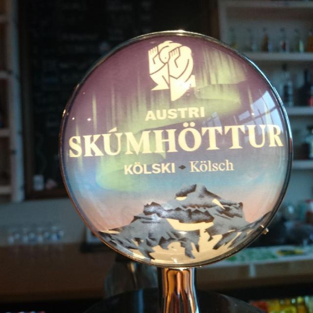 Austri Skúmhöttur 4.8%, Austri Brugghus, Iceland