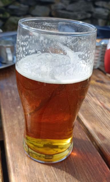 bad dog ipa 4.4%, Windermere Brewing Company, England