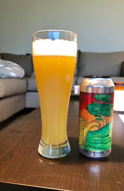 Balade en Radeau - Juin 7.0%, Lagabière Brasserie Artisanale, Canada