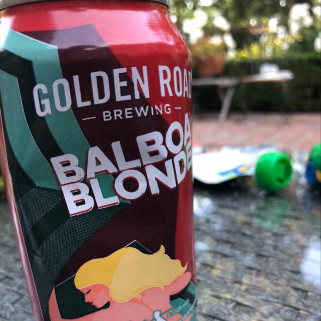 Balboa Blonde 4.9%, Golden Road Brewing (AB InBev), United States
