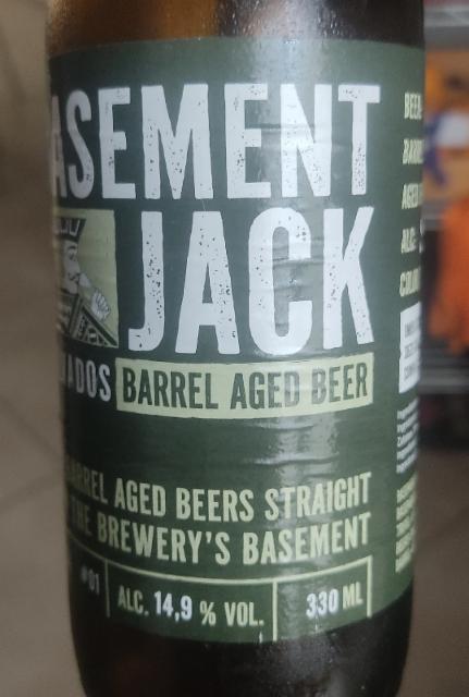 basement jack calvados barrel aged 14.9%, Het Nest, Belgium