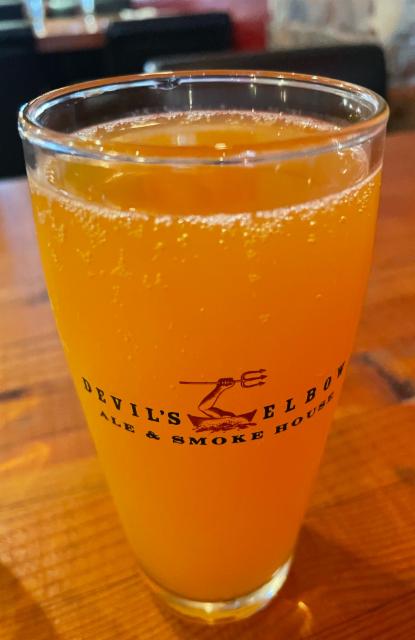 Beach Lemon Mandarin 4.0%, Strathcona Beer Company, Canada