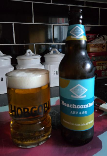 Beachcomber 4.5%, Yates' Brewery, England