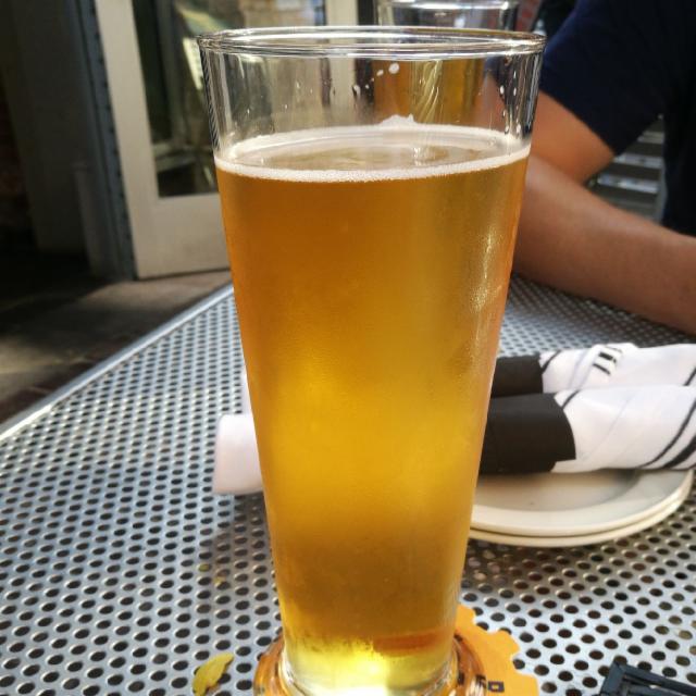 Beerworks pilsner 5.4%, Beerworks, United States