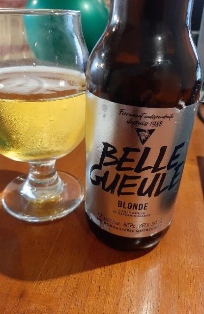 Belle Gueule Blonde 4.2%, Les brasseurs RJ, Canada