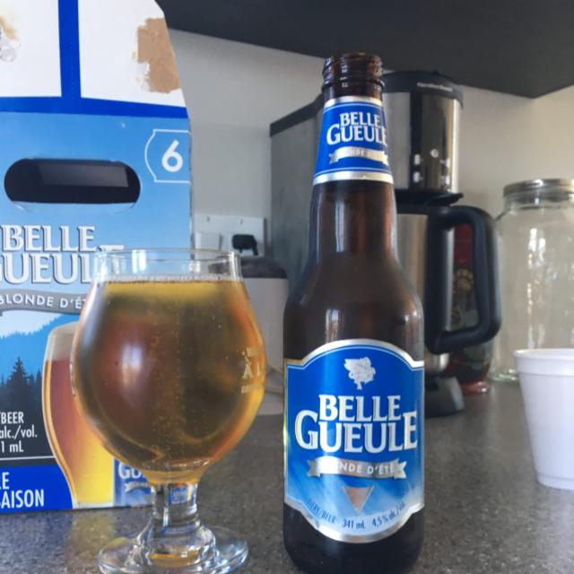 Belle Gueule Blonde d'Été 4.5%, Les brasseurs RJ, Canada
