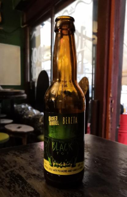 The Black Pot Imperial Stout with Pistachio and Vanilla 10.5%, Wicked Barrel, Romania