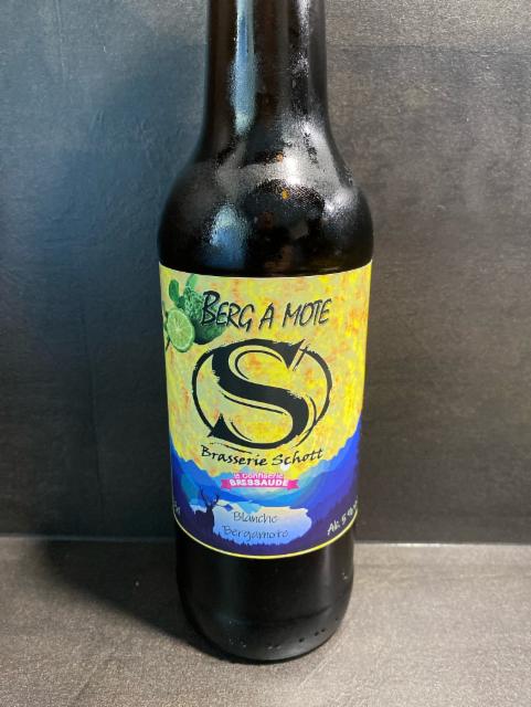 Berg A Mote, Brasserie Schott