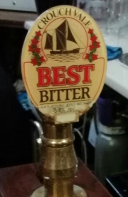 Best Bitter 3.8%, Crouch Vale Brewery, England