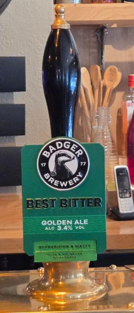 Best Bitter 3.4%, Badger Brewery (Hall & Woodhouse), England