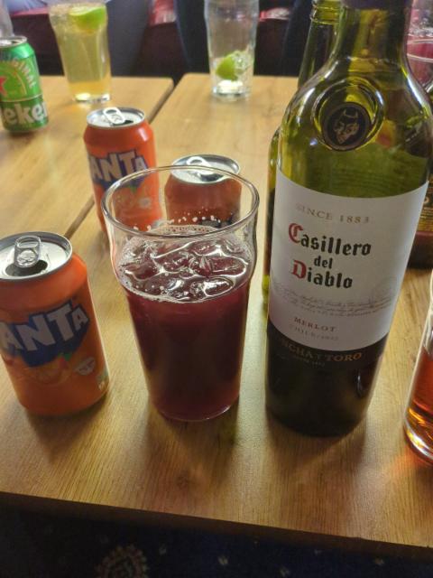 BFSAI sangria 13.5%, Unknown, Romania