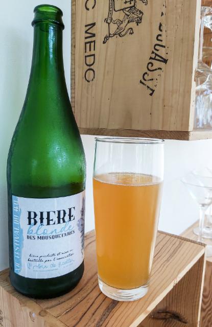 Bière Blonde Des Mousquetaires 6.5%, Association Brin De Ficelle, France