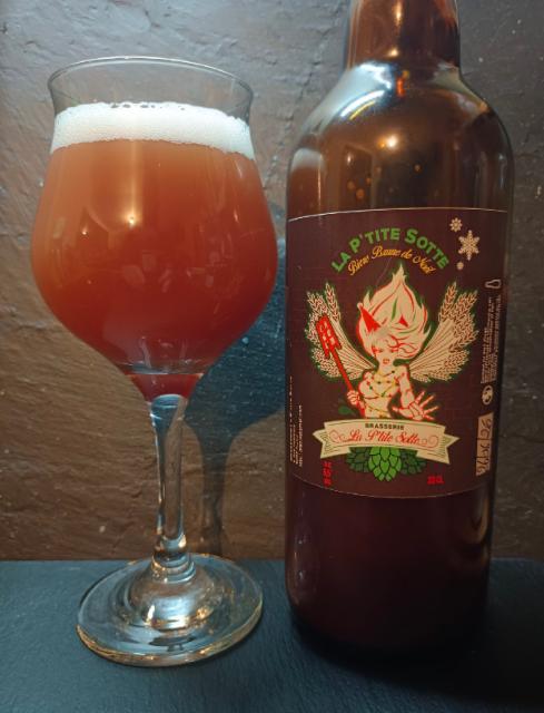 Bière brune de Noël 5.5%, La P'tite Sotte (Ex La Brique), France