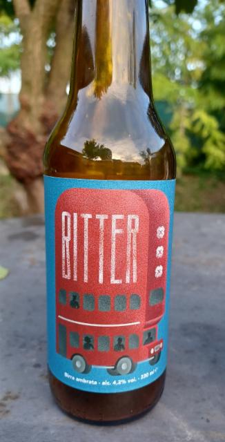 bitter 4.2%, Lucky Brews, Italy