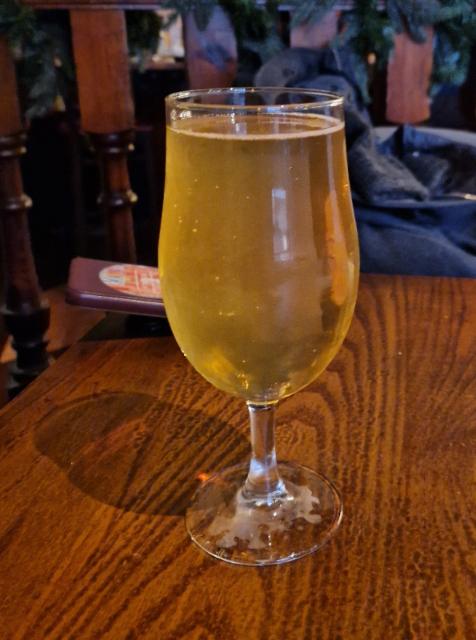 B&K Juicy Crush 4.5%, Brewhouse & Kitchen, England