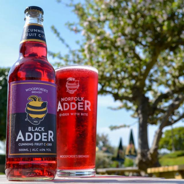 Black Adder 4.0%, Woodforde's Brewery, England