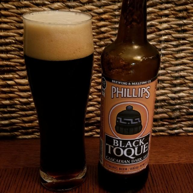 Black Toque 6.5%, Phillips Brewing & Malting Co., Canada