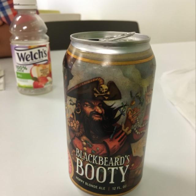 Blackbeard's Booty 4.9%, Mother Earth Brewing Company, United States