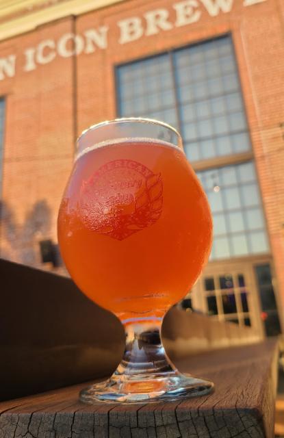 Blackberry Hibiscus Wit 5.0%, American Icon, United States