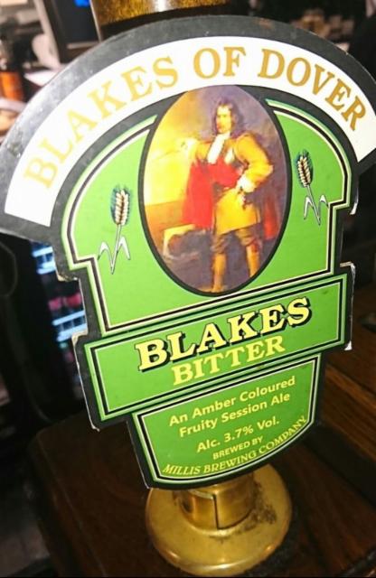 Blake's Bitter 3.7%, Dartford Wobbler Brewery, England