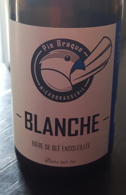 Blanche - bière de blé ensoleillée 4.5%, Pie Braque, Canada