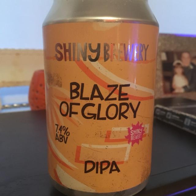 Blaze Of Glory 7.4%, Shiny Brewing, England