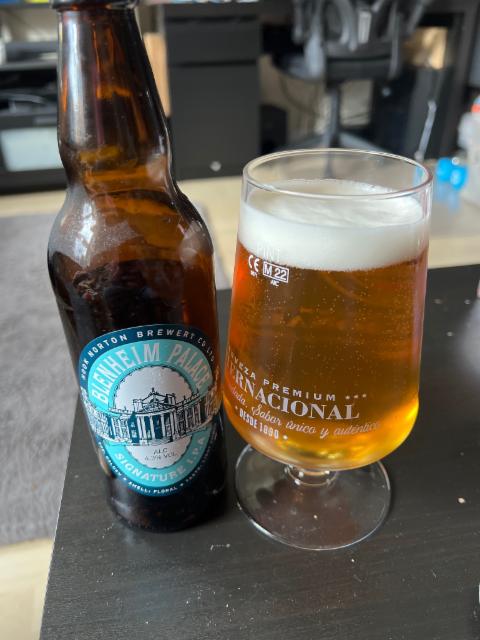 Blenheim palace signature IPA 4.3%, Hook Norton Brewery, England