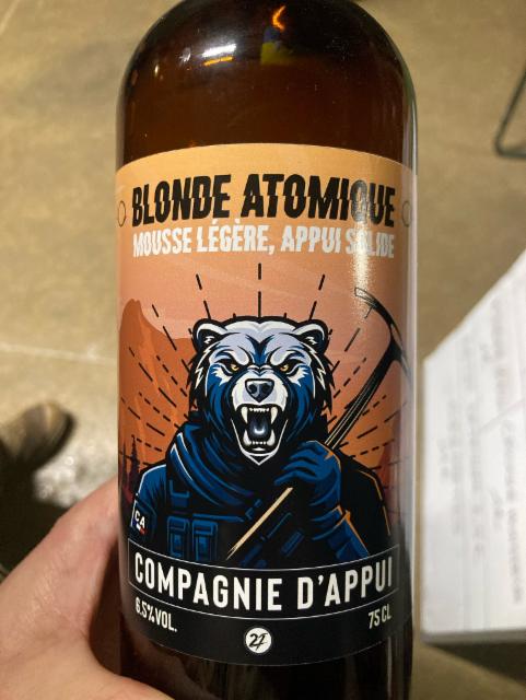 Blonde Atomique, Bombardos