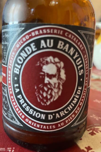 Blonde Au Banyuls, La Pression D'Archimède