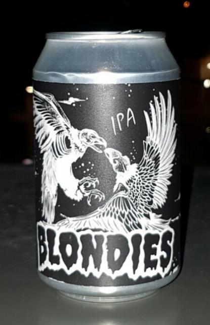 Blondies 5.5%, The Wobbly Brewing Company, England