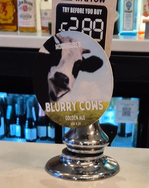Blurry Cows 4.2%, Moorhouse's Brewery, England