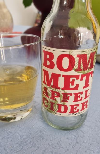 Bommet Apfel Cider 4.2%, Mosterei Kobelt AG, Switzerland