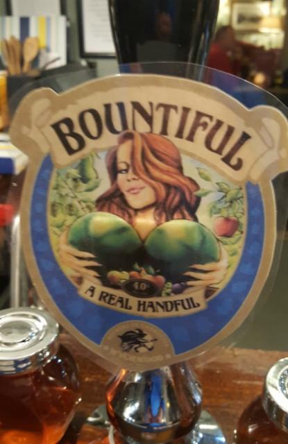 Bountiful 4.0%, Wychwood Brewery (Marston's Brewery), England