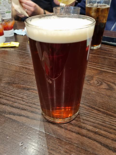 Brass Monkey 4.0%, Vale Brewery, England